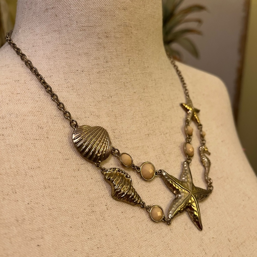 Seaside Charm Silver Statement Necklace Euc - image 5